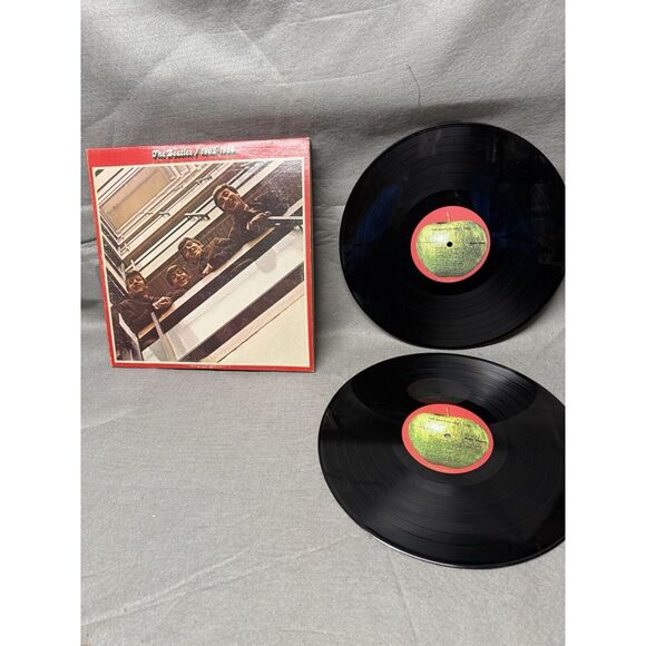 VINTAGE THE BEATLES / 1962-1966 APPLE RECORDS SKBO 3403  TWO‎ RECORD SET - Picture 1 of 9
